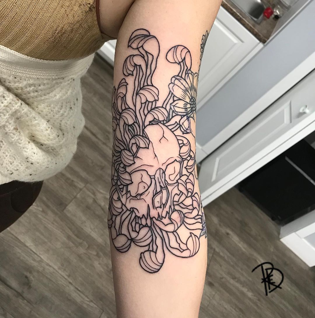 Chrysanthemum Skull â€” Brooke Middleton