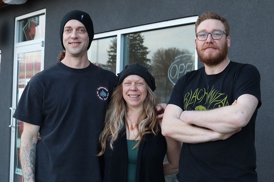 From left, owners Clay Walker and Lori Blunden, and apprentice Kelly Wright — Tereza Verenca